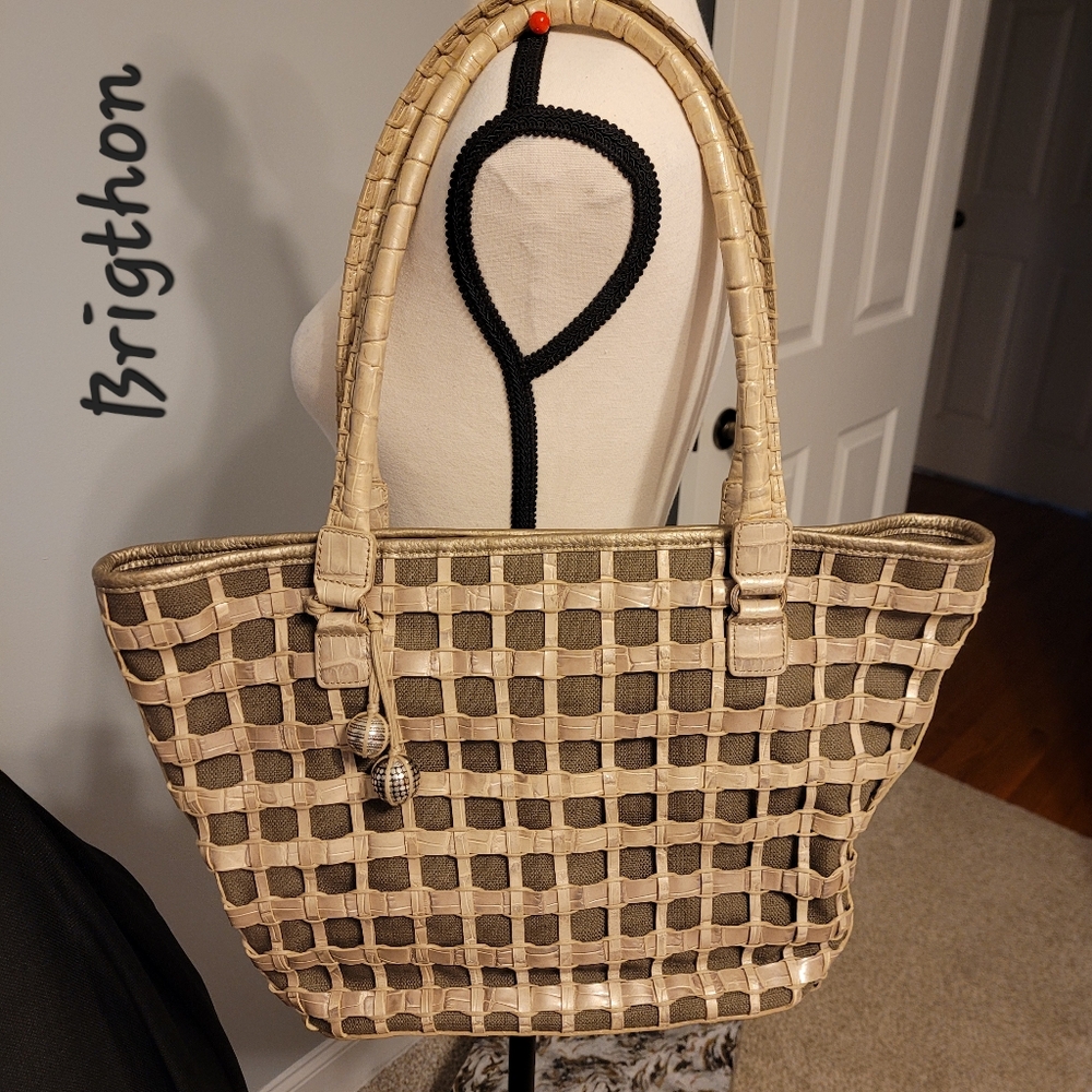 Brighton Leather Weave Retired Platinum Magnetic Closure Shoulder Tote Purse EUC
